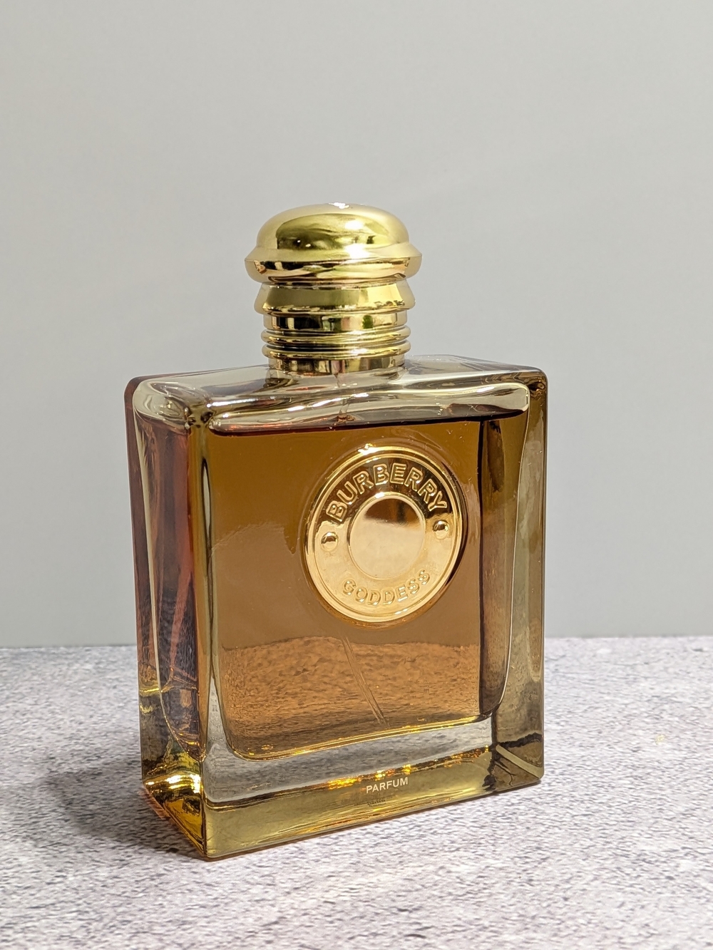 Burberry Goddess vanilla and leather